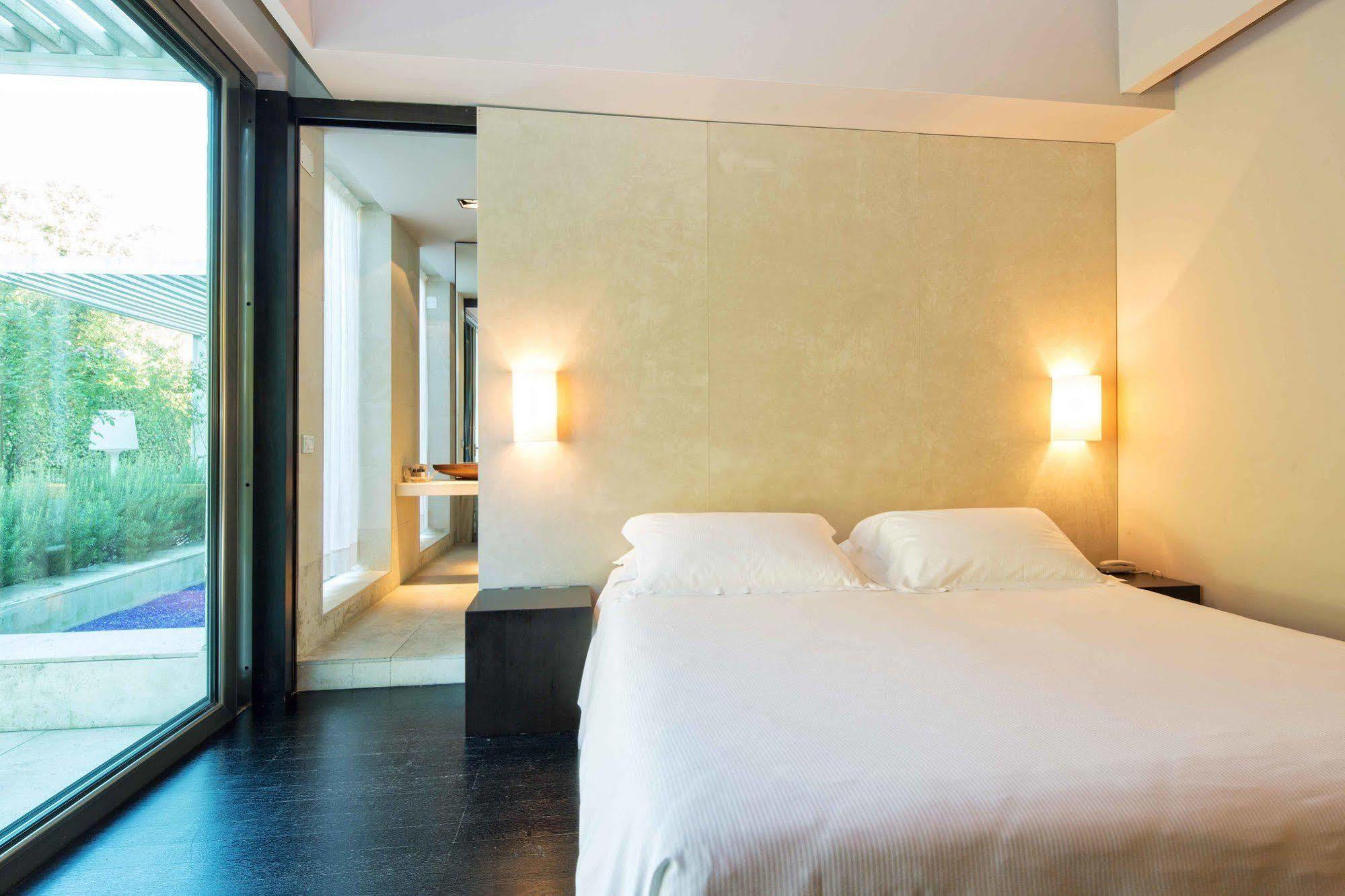 Riviera Golf Hotel