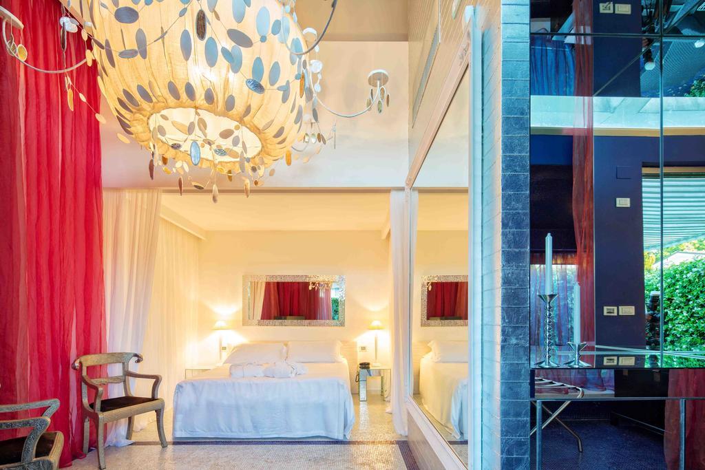 Hotel Riviera Golf 4*