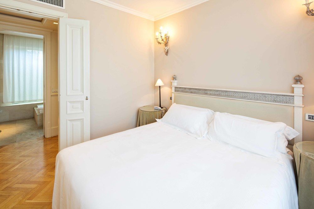 Riviera Golf Hotel 4*